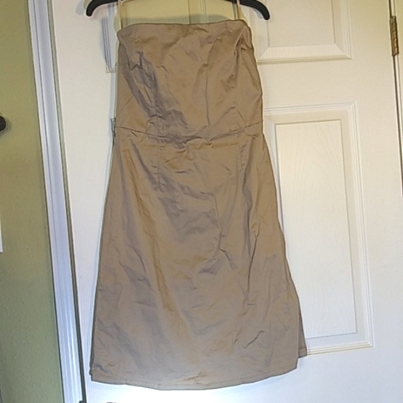 Old Navy- NWOT Khaki Strapless Dress👗w/Belt- size 10 - Picture 3 of 4